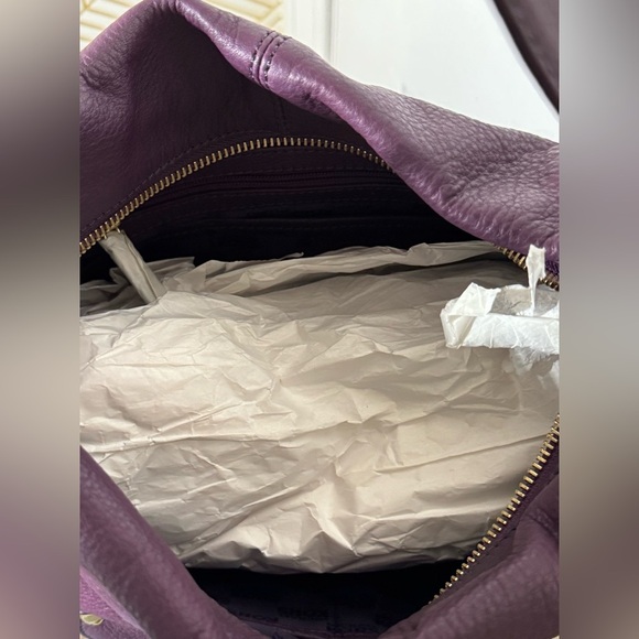 Michael Kors Purple Hobo Bag with Gold Hardware - Picture 8 of 12